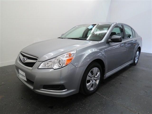 Subaru Legacy 2011 photo 33