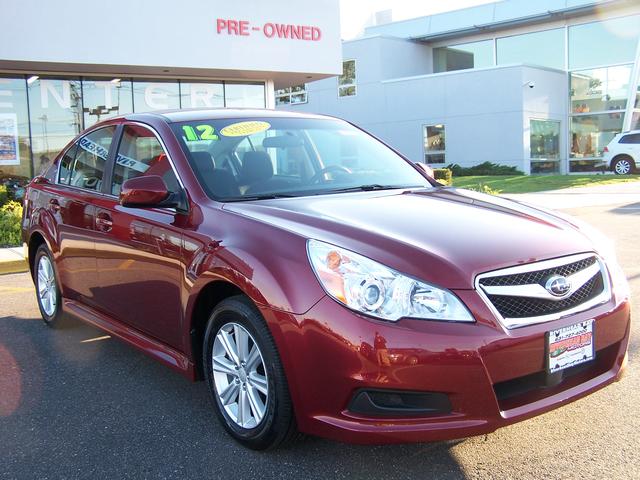 Subaru Legacy 2012 photo 3