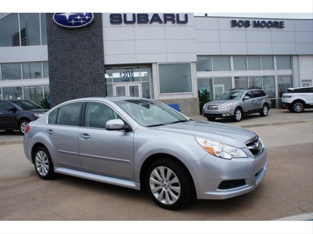 Subaru Legacy 2012 photo 0