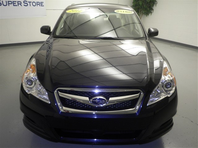 Subaru Legacy 2012 photo 2