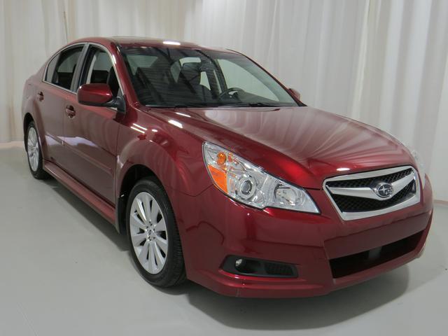 Subaru Legacy 2012 photo 1