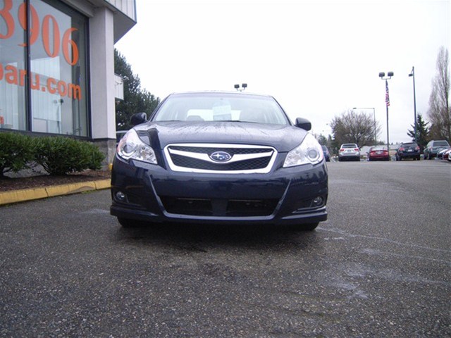 Subaru Legacy 2012 photo 4