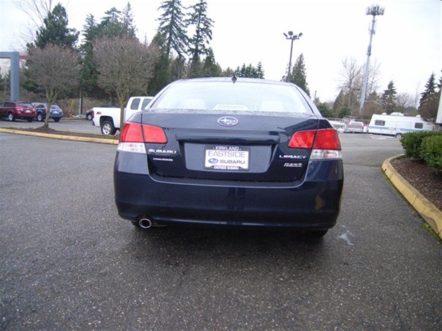 Subaru Legacy 2012 photo 5