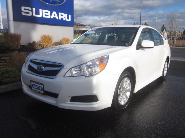 Subaru Legacy 2012 photo 1