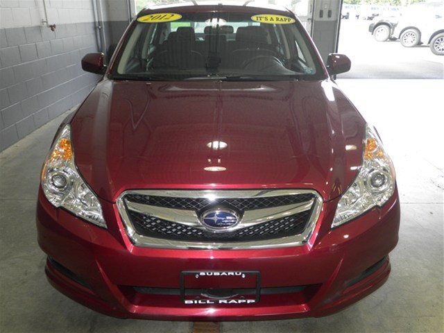 Subaru Legacy 2012 photo 1