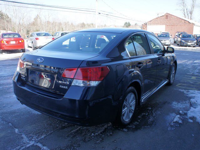 Subaru Legacy 2012 photo 4