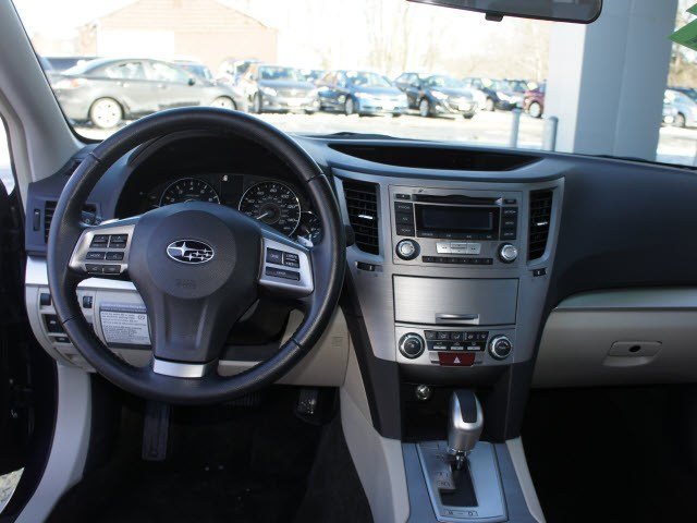 Subaru Legacy 2012 photo 5