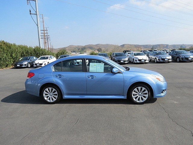 Subaru Legacy 2012 photo 4