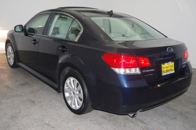 Subaru Legacy SLT 25 Unspecified