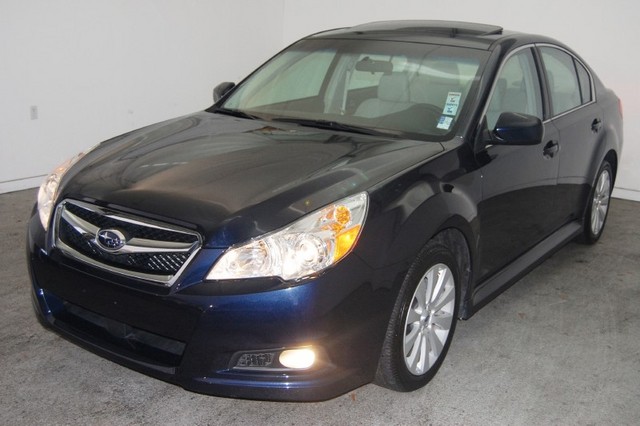 Subaru Legacy 2012 photo 3