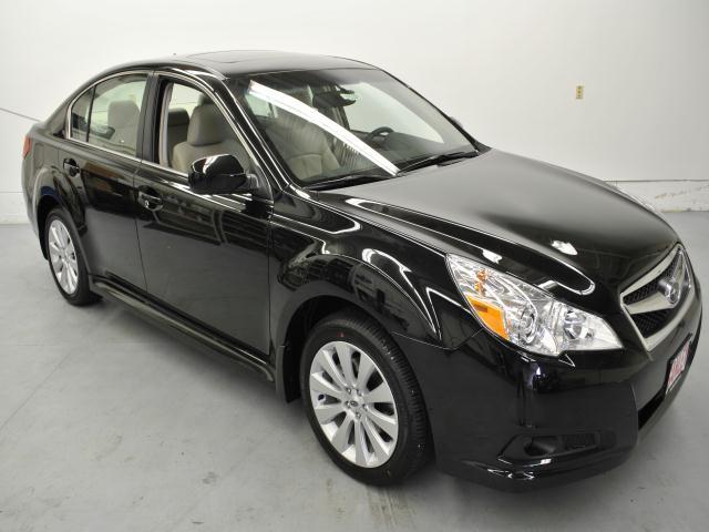 Subaru Legacy 2012 photo 2