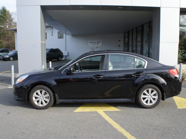 Subaru Legacy 2012 photo 2