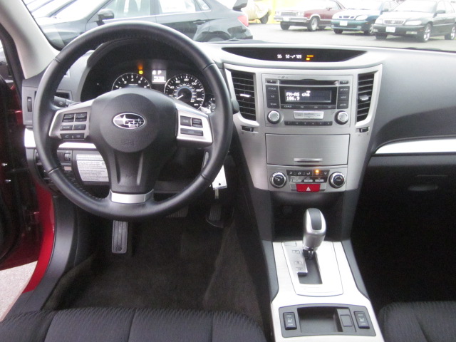 Subaru Legacy 2012 photo 5