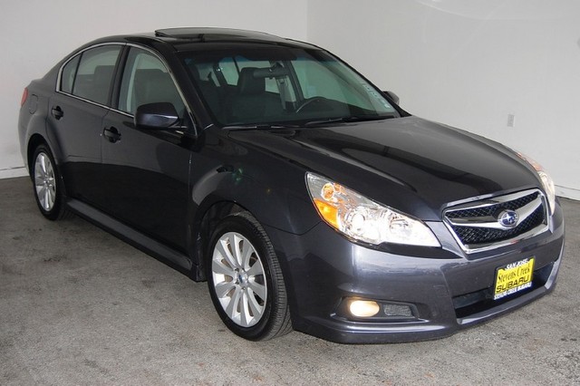 Subaru Legacy 2012 photo 5