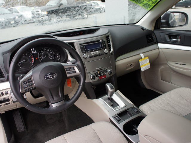 Subaru Legacy 2012 photo 4