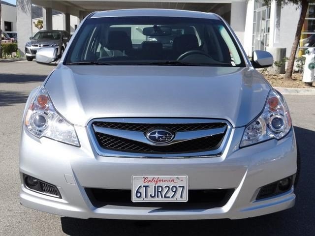 Subaru Legacy 2012 photo 1