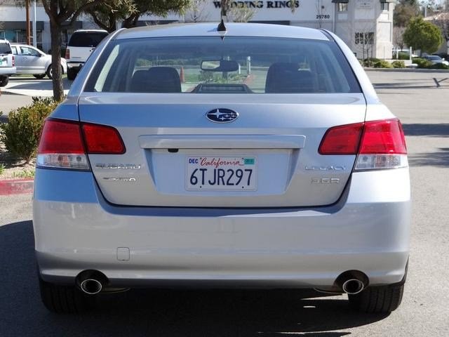 Subaru Legacy 2012 photo 5