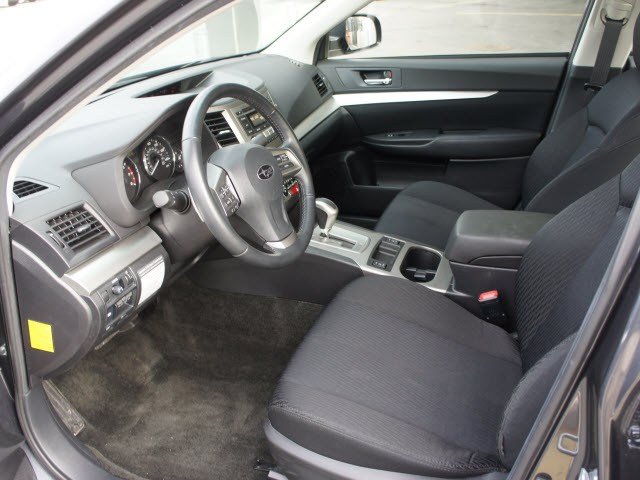 Subaru Legacy 2012 photo 1