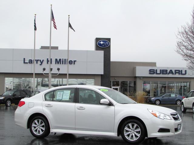 Subaru Legacy 2012 photo 4