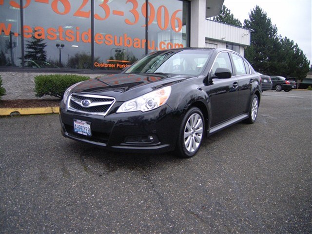 Subaru Legacy 2012 photo 3