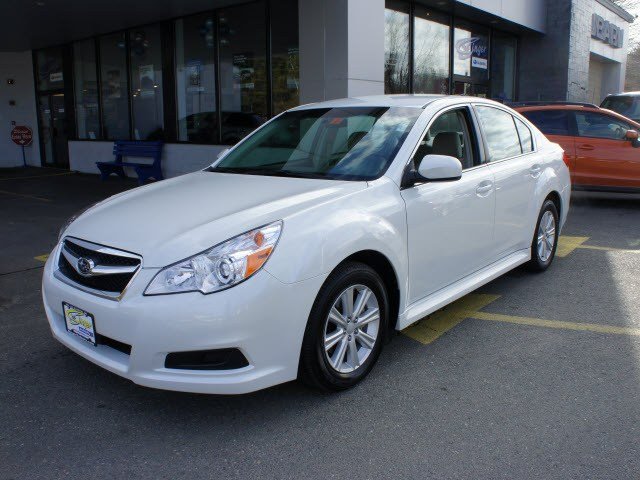 Subaru Legacy 2012 photo 1