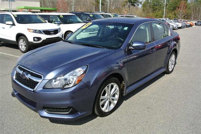 Subaru Legacy 2013 photo 4