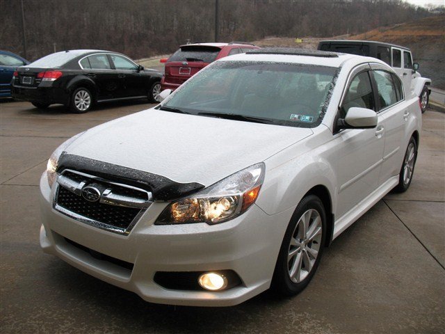 Subaru Legacy 2013 photo 3