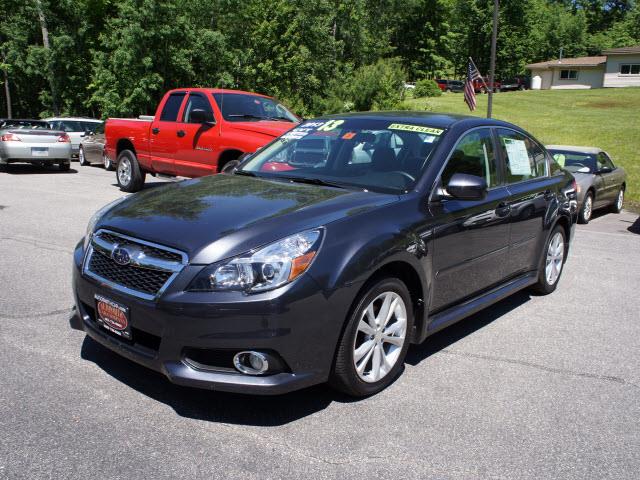 Subaru Legacy 2013 photo 4