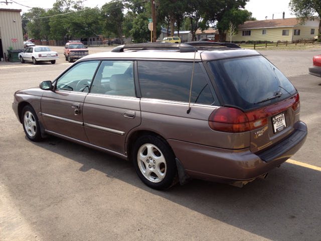 Subaru Legacy Wagon 1995 photo 2