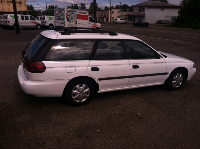 Subaru Legacy Wagon 1997 photo 1