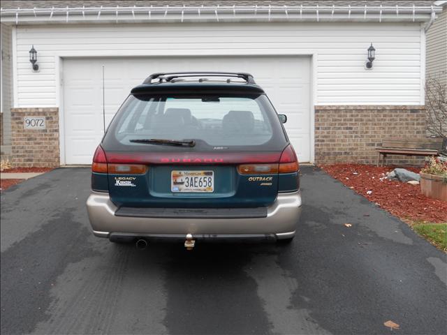 Subaru Outback 1998 photo 1