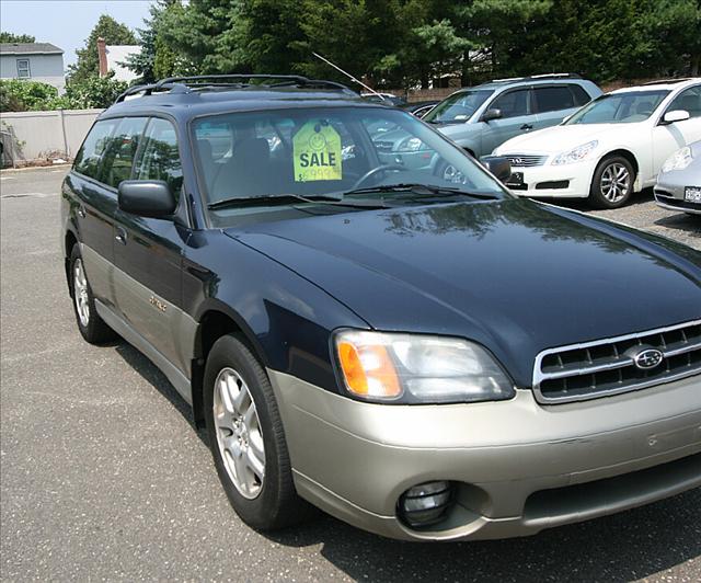 Subaru Outback 2000 photo 1