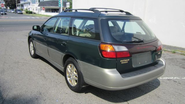 Subaru Outback 2000 photo 13