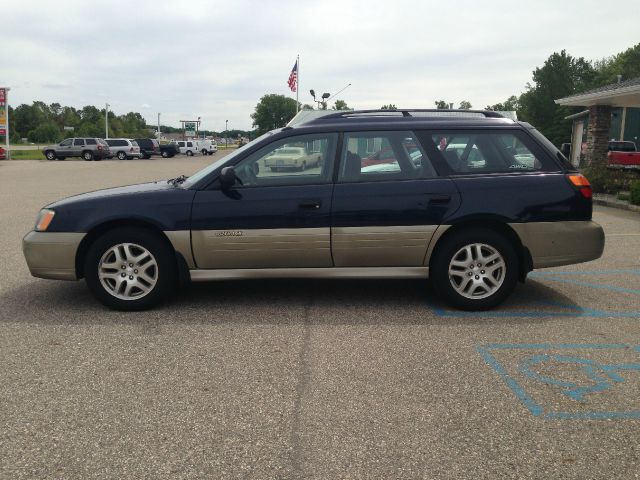 Subaru Outback 2000 photo 1