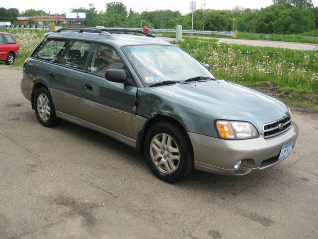 Subaru Outback 2000 photo 9