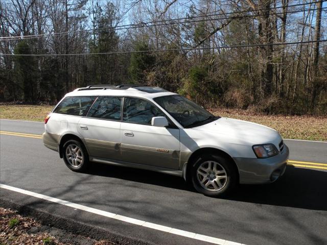 Subaru Outback 2000 photo 3