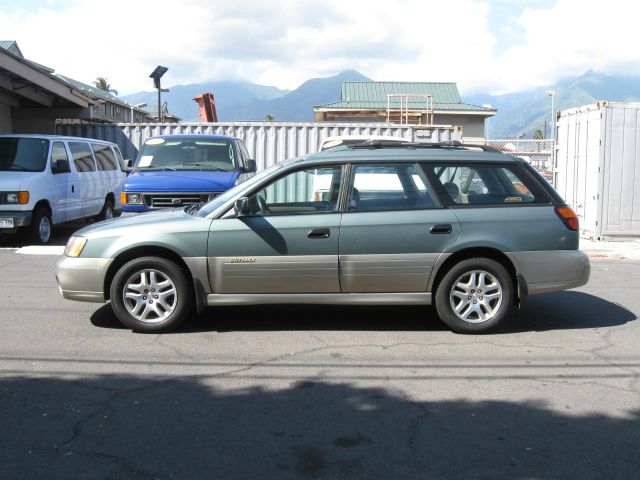 Subaru Outback 2000 photo 1