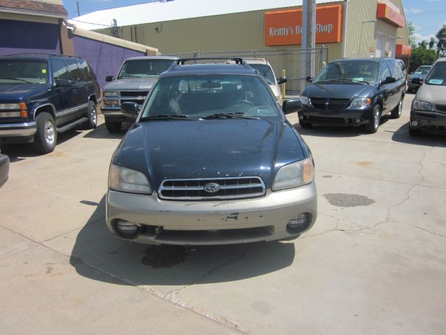 Subaru Outback 2000 photo 1