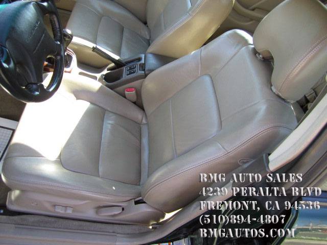 Subaru Outback 2000 photo 1