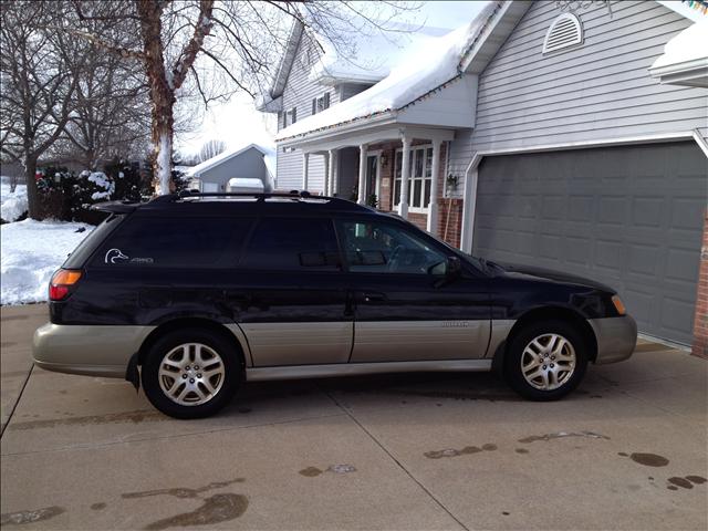 Subaru Outback SLT 25 Wagon