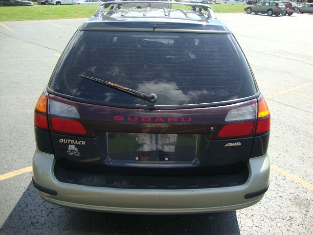 Subaru Outback 2000 photo 7