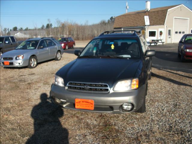 Subaru Outback 2000 photo 1