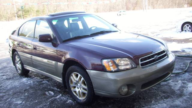 Subaru Outback 3.0 Avant Quattro Sedan