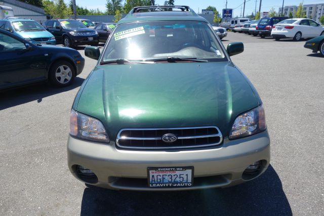 Subaru Outback 2000 photo 10