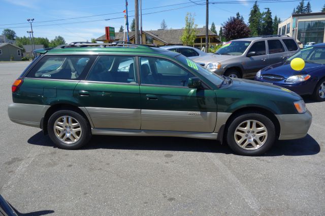 Subaru Outback 2000 photo 2