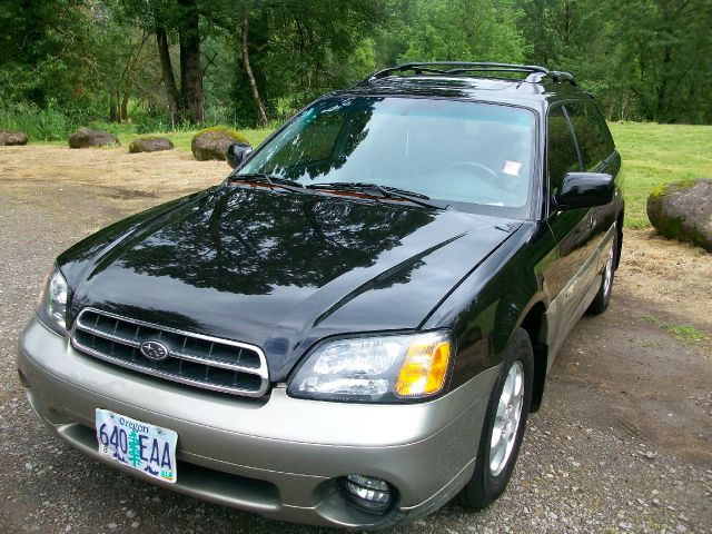 Subaru Outback 2000 photo 23