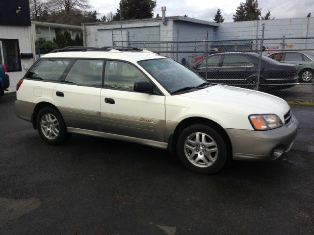 Subaru Outback 2000 photo 14