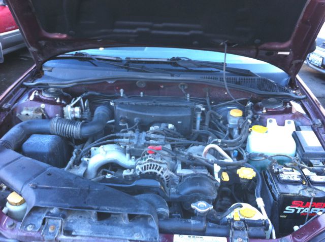 Subaru Outback 2000 photo 5