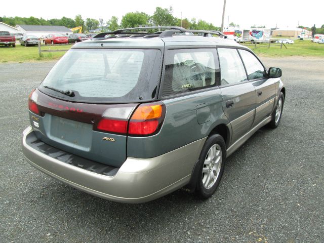 Subaru Outback 2001 photo 7