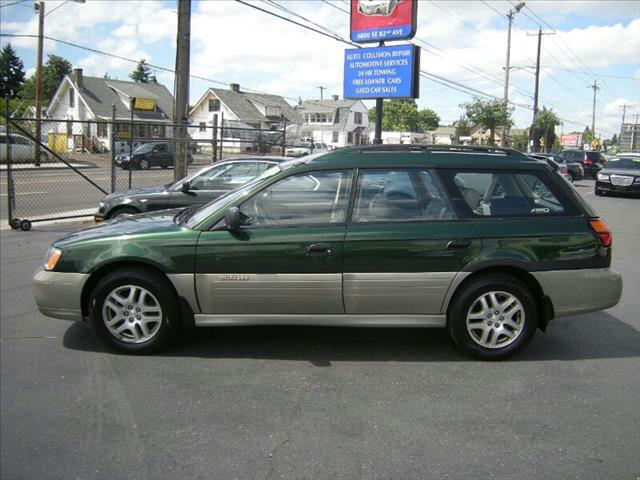 Subaru Outback 2001 photo 4